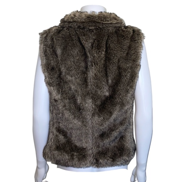 Banana Republic Brown Faux Fur Satin Lined Vest - Picture 2 of 16